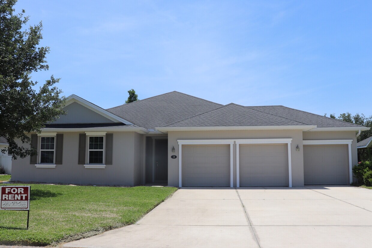 Primary Photo - 28 Abacus Ave