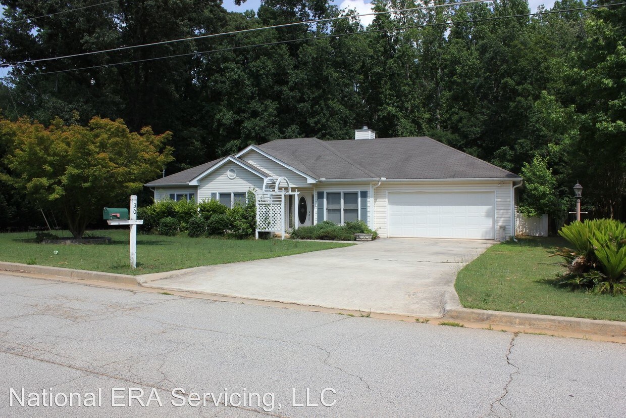 Foto principal - 3 br, 2 bath House - 30 Allen's Oak Way