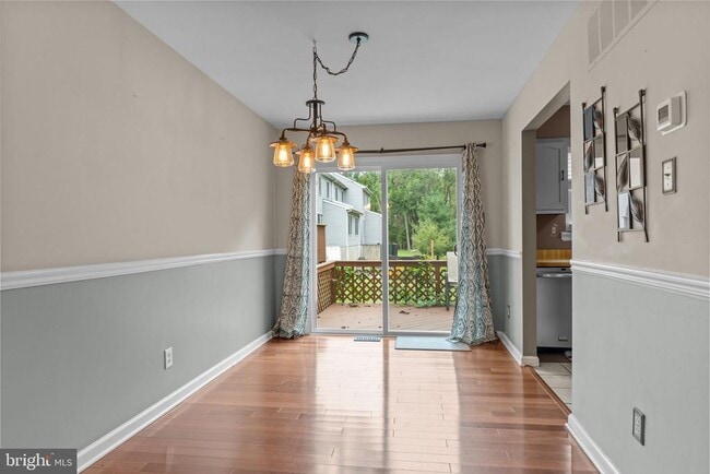 Foto del edificio - 435 N Mt Vernon Cir