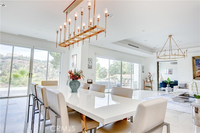 Building Photo - 12148 Travis St