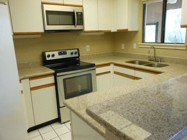 Building Photo - 4144 Greystone Way
