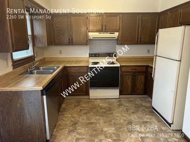 Foto del edificio - 2260 SW Westport Sq- 3 BED/2 BATH