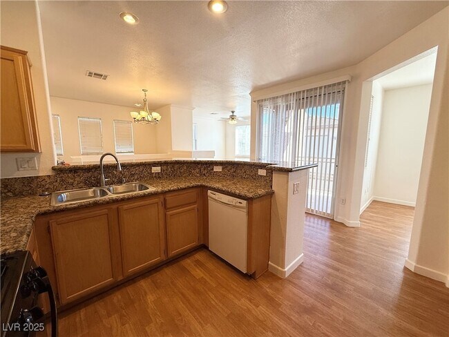 Building Photo - 10230 Deerfield Beach Ave