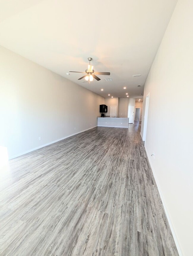 Building Photo - 1637 133rd St