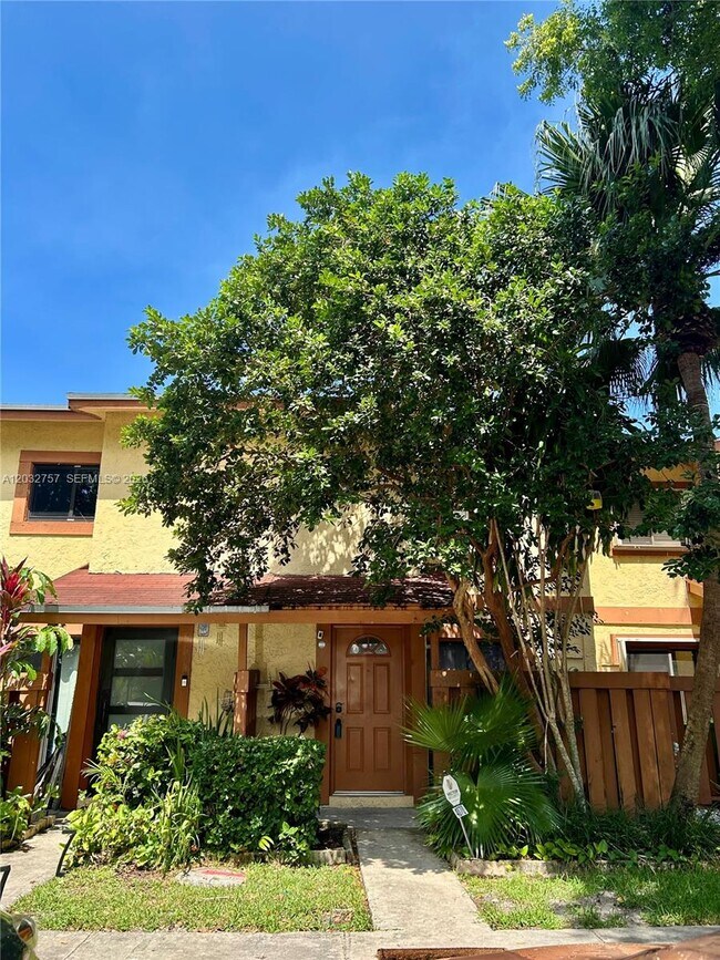 Building Photo - 4070 Sierra Terrace