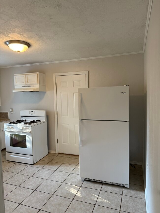 Building Photo - 818 N Peachtree St