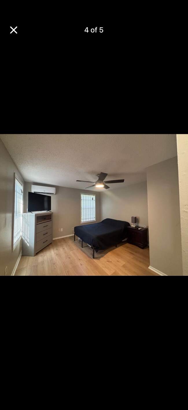 Foto del edificio - 4017 Spurgeon Dr