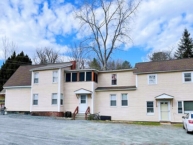 Building Photo - 153 Christian St