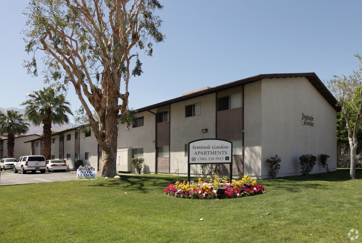 Primary Photo - Seminole Gardens Apartments