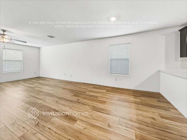 Building Photo - 1304 Haymarket Rd