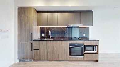 Building Photo - 1100 Sheppard Av W