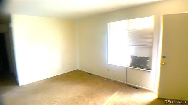 Foto principal - 66 Lansing St