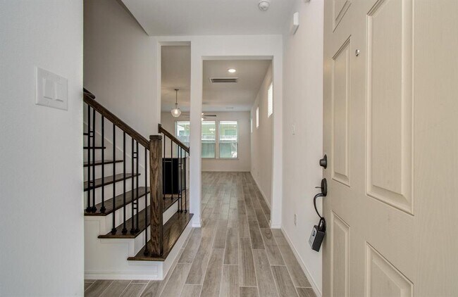 Foto del edificio - 3110 Longleaf Meadows Dr
