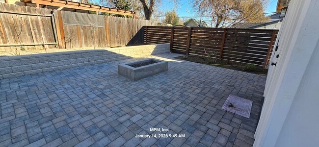 Building Photo - 1 bedroom 1 bath home