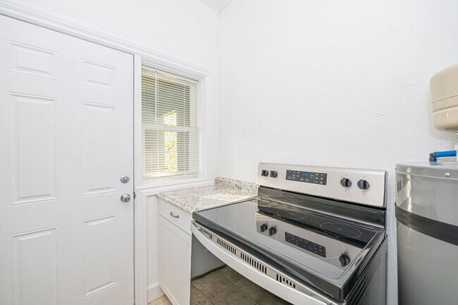 Foto del edificio - 479 30th St