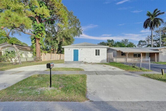 Foto del edificio - 512 NW 15th Terrace