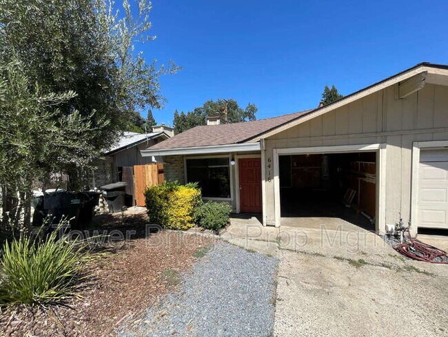 Building Photo - 6416 Miles Ln
