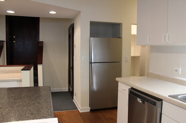Foto del edificio - 5600 S Blackstone Ave