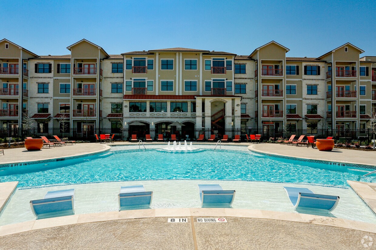 Bella Palazzo Apartments Houston, TX