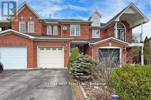 Photo du bâtiment - 56 Long Point Dr