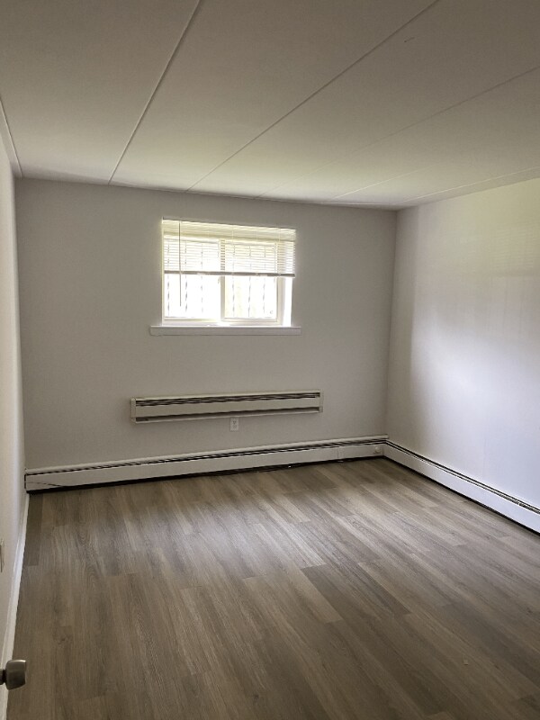 56 S Morton Ave Unit 4, Morton, PA 19070 Room for Rent in Morton, PA