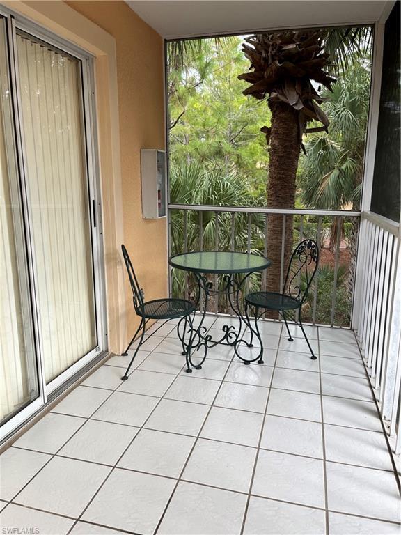Foto del edificio - 1615 Windy Pines Dr