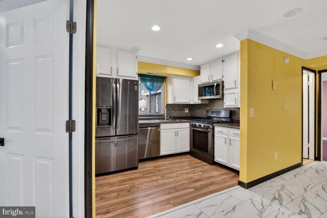 Foto del edificio - 11903 Tarragon Rd