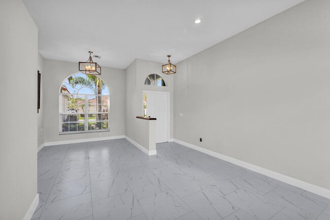 Foto del edificio - 491 SW 182nd Way