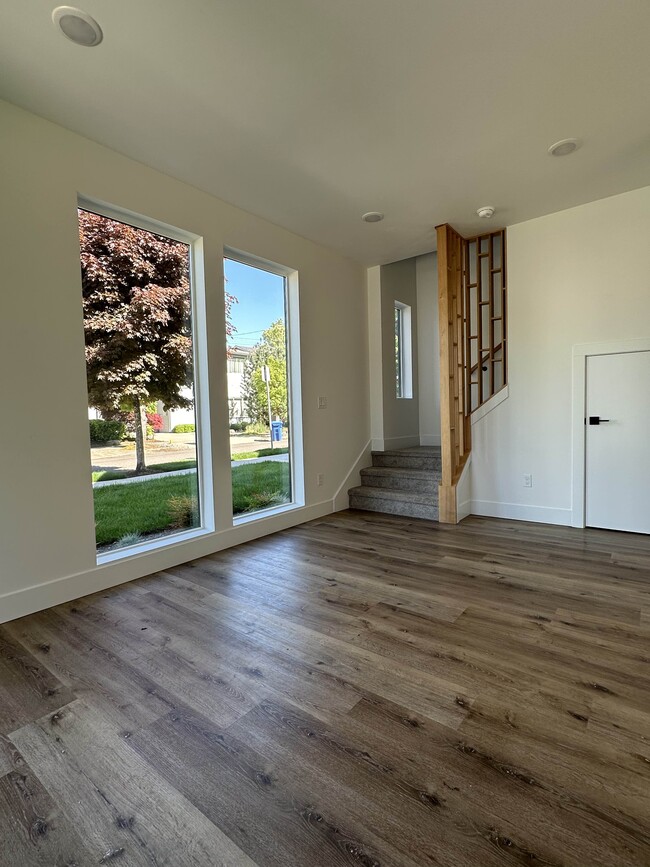 Foto del edificio - 4990 SE Ogden St