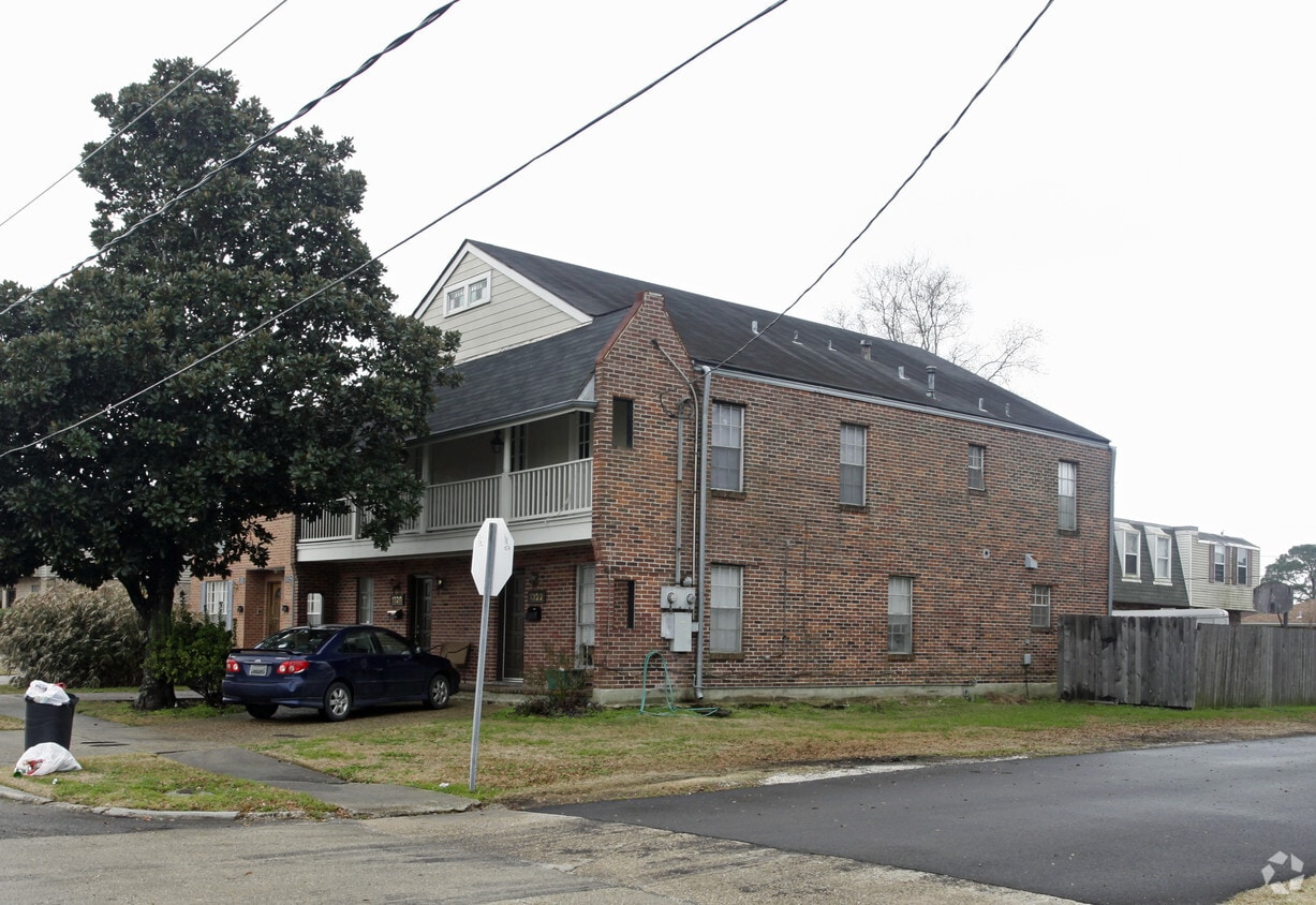 Primary Photo - 1320-1322 Carrollton Ave