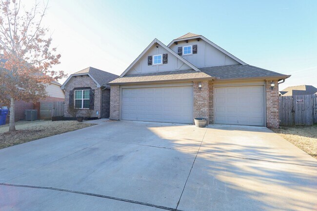 Foto del edificio - 4 Bed | 3 Bath in Broken Arrow!