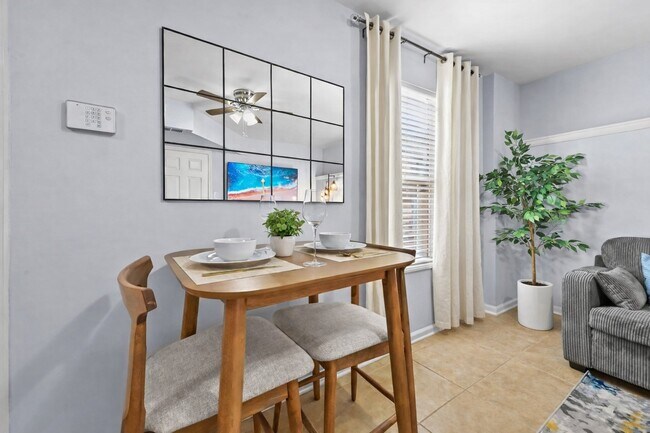 Foto del edificio - 226 Ashland Creek Ct