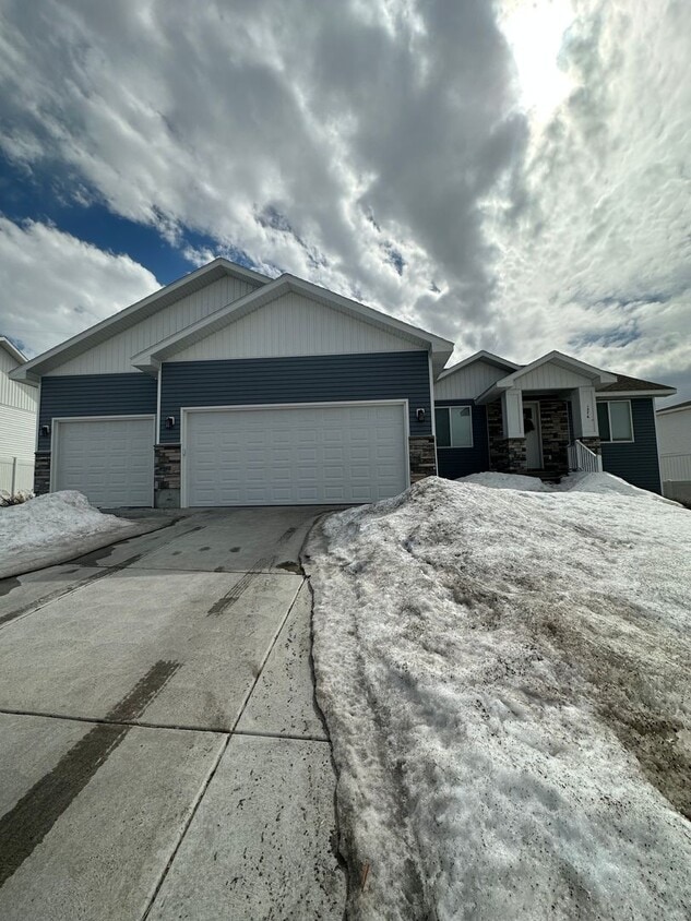 1376 Stone Dr, Rexburg, ID 83440 House Rental in Rexburg, ID