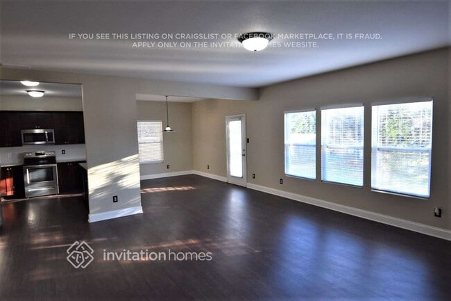 Foto del edificio - 1040 Sapphire Dr