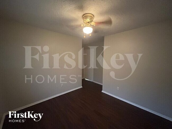 Foto del edificio - 13526 Hampton Falls Dr