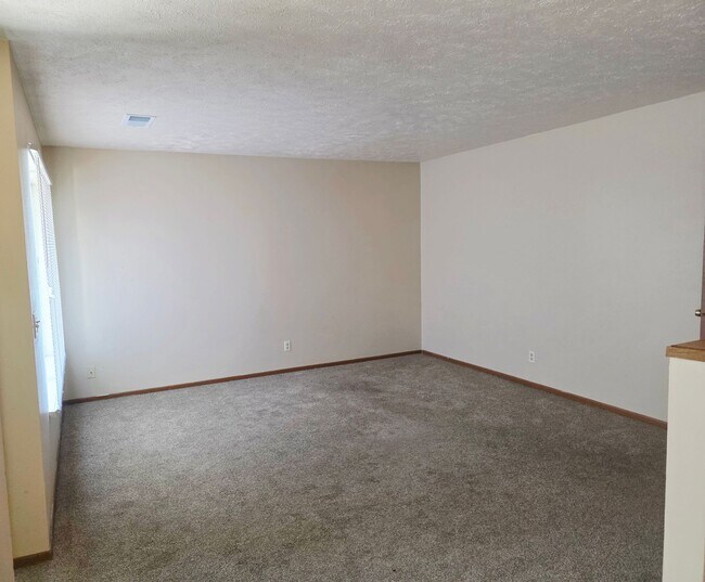 Building Photo - Welcome to Westchester Apartments – Your N...