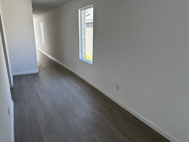 Foto del edificio - 1620 Elliott Rd