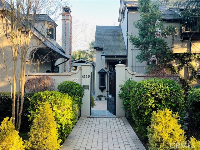 Foto del edificio - 4110 Woodleigh Ln