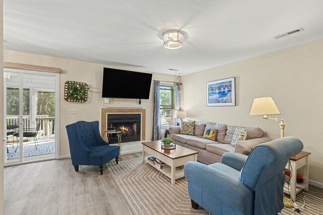 Photo - 1263 Marshview Dr Townhome