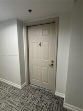 Building Photo - 2665 SW 37th Ave