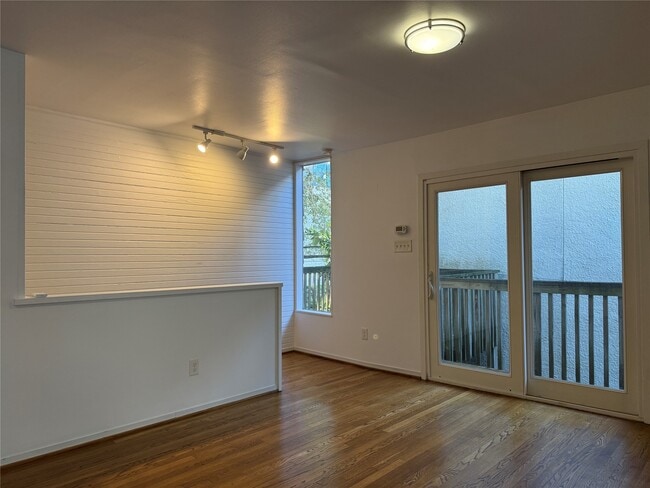 Foto del edificio - 2721 Kipling St