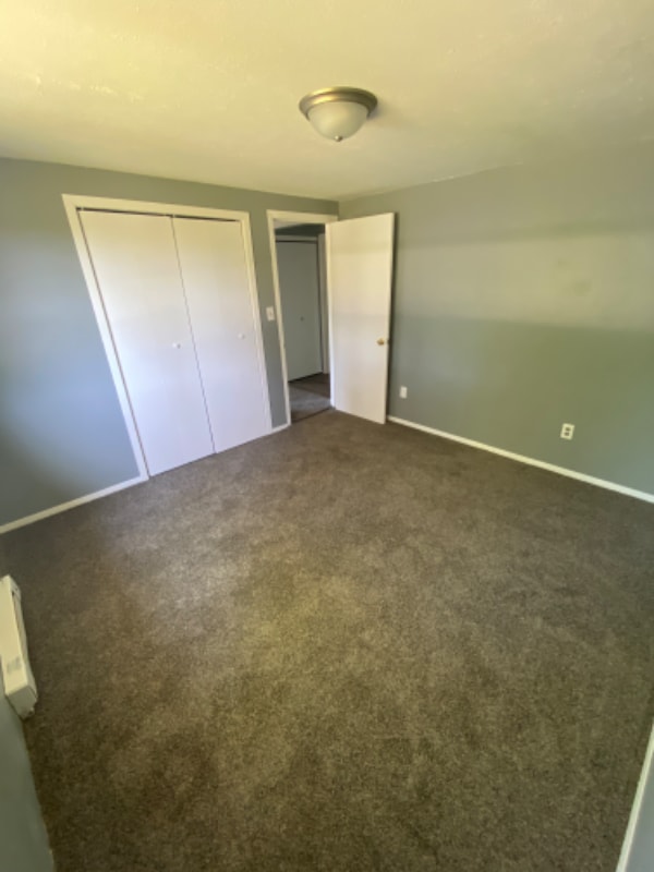 Building Photo - 308 W 2nd St