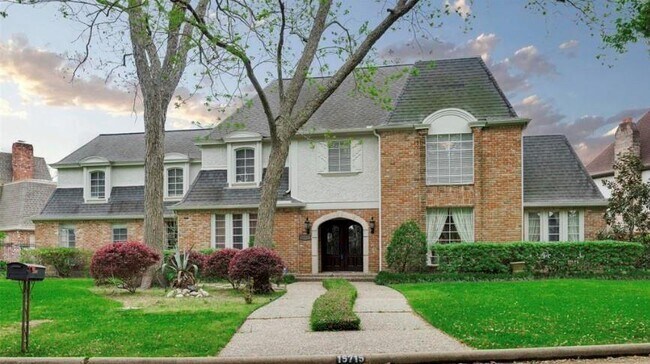 Foto del edificio - 15715 Fleetwood Oaks Dr
