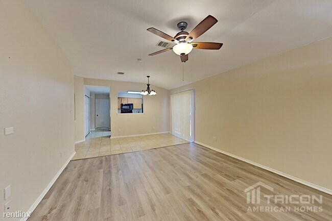Building Photo - 1523 Hawkwolf Creek