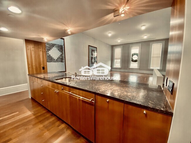 Foto del edificio - 520 1/2 Grand Ave