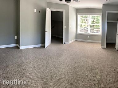 Building Photo - 3 br, 2.5 bath House - 426 Orchard St