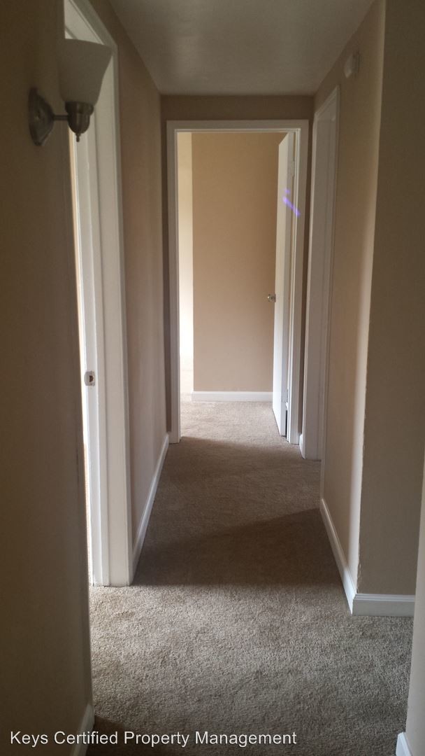 Foto del edificio - 4 br, 1 bath House - 9808 Huron