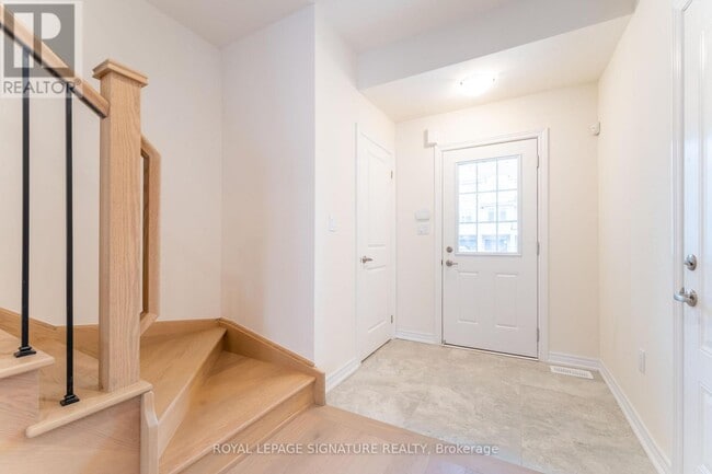 Photo du bâtiment - 143 Sonoma Ln