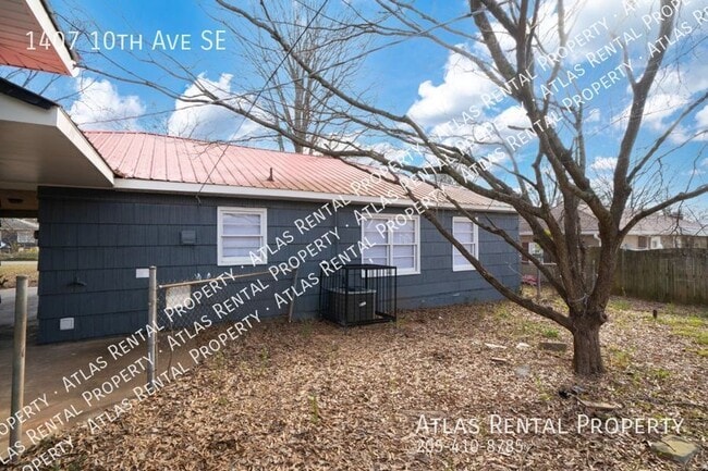 Foto del edificio - 1407 10th Ave SE