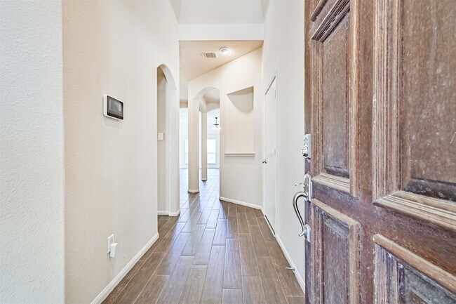 Foto del edificio - 2006 Plantain Lily Ct